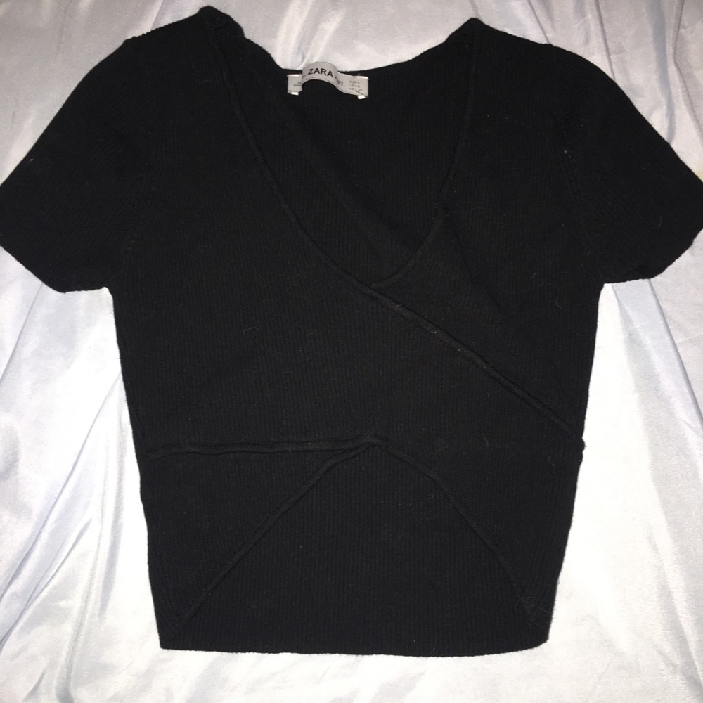 Pho-crossed crop top